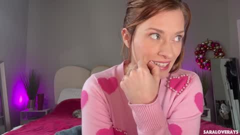 Back from Vacay  Follow for more here  online show from March 4, 2025, 9:22 pm