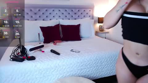   Sara  online show from November 26, 2025, 1:45 pm