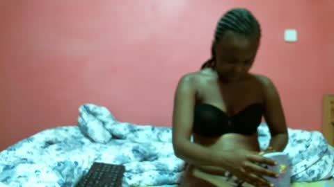 Snapshot of saramoh2 chatting on March 6, 2025, 11:25 am saramoh2 online show from March 6, 2025, 11:25 am