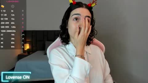 Sara online show from December 16, 2025, 12:32 pm