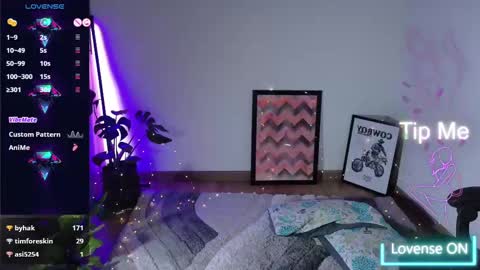 Snapshot of sarasavaagee chatting on February 27, 2025, 12:10 am Sara online show from February 27, 2025, 12:10 am