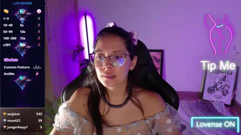 Snapshot of sarasavaagee chatting on February 28, 2025, 3:37 am Sara online show from February 28, 2025, 3:37 am