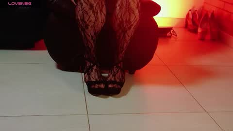 Sara Herrera online show from February 23, 2026, 12:19 am