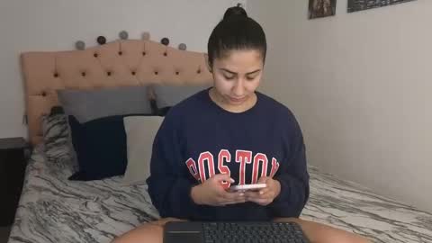 saratukkerr online show from January 7, 2025, 9:07 am