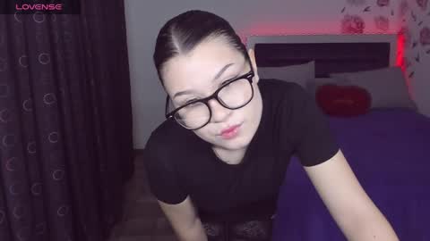 SaraVivid online show from May 5, 2026, 11:29 am