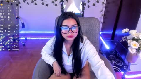 Snapshot of saray__jones chatting on January 11, 2025, 12:29 pm saray__jones online show from January 11, 2025, 12:29 pm
