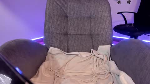 Snapshot of saray__jones chatting on January 29, 2025, 5:24 pm saray__jones online show from January 29, 2025, 5:24 pm