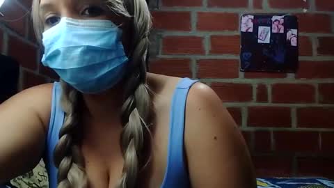 Snapshot of saray_mixx chatting on October 30, 2025, 4:47 am saray_mixx online show from October 30, 2025, 4:47 am