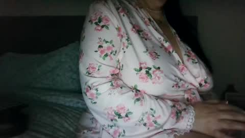 Snapshot of saretta46 chatting on March 31, 2026, 11:05 pm Sara online show from March 31, 2026, 11:05 pm