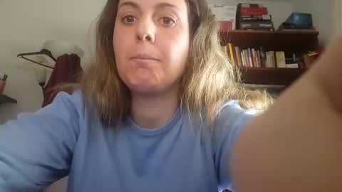 Snapshot of sareyxon chatting on November 16, 2025, 2:22 pm sareyxon online show from November 16, 2025, 2:22 pm