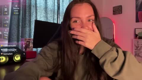 sariaaahh online show from November 8, 2025, 6:07 pm