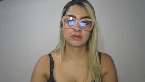 Snapshot of sarissmunera chatting on February 23, 2025, 4:13 pm sarissmunera online show from February 23, 2025, 4:13 pm