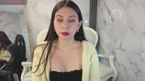 sarita22_a online show from November 23, 2025, 7:57 pm