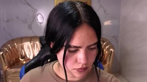 Sara  online show from March 13, 2026, 8:15 pm