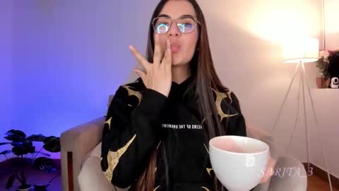 Snapshot of sarita_3 chatting on September 17, 2025, 12:01 am Sarita Lozano online show from September 17, 2025, 12:01 am