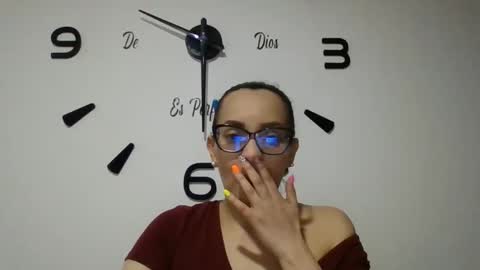 sarita_start online show from November 11, 2025, 2:22 am