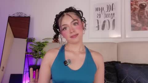 Sara online show from March 28, 2026, 9:58 pm