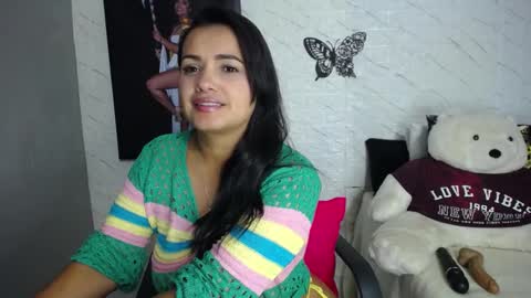 Sarita Tellez online show from September 30, 2025, 10:04 pm
