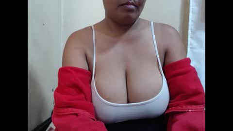 saronette online show from April 10, 2026, 10:42 am