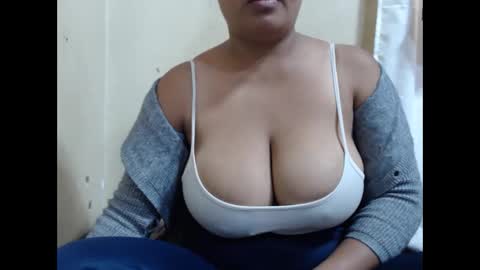 saronette online show from May 11, 2026, 5:57 am
