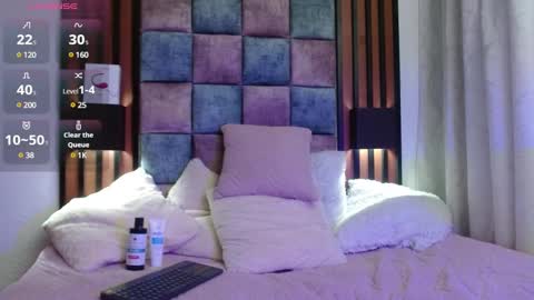 Snapshot of sarra_restrepooo chatting on January 25, 2025, 10:40 am sara online show from January 25, 2025, 10:40 am