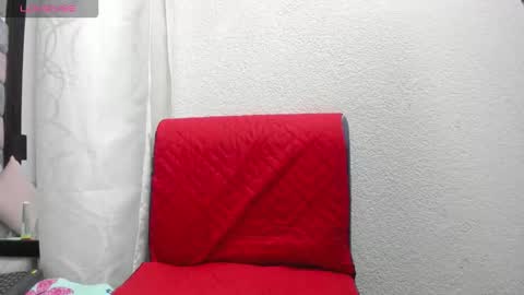 Snapshot of sarra_restrepooo chatting on October 22, 2025, 5:08 am sara online show from October 22, 2025, 5:08 am