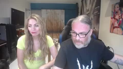 Giselle and Jay online show from September 29, 2025, 7:46 am