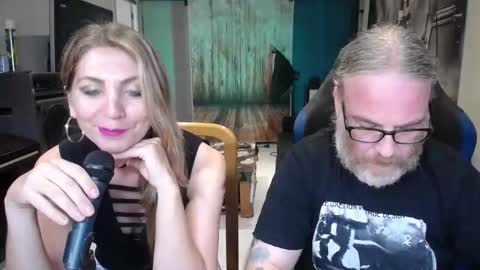 Giselle and Jay online show from October 4, 2025, 7:50 am