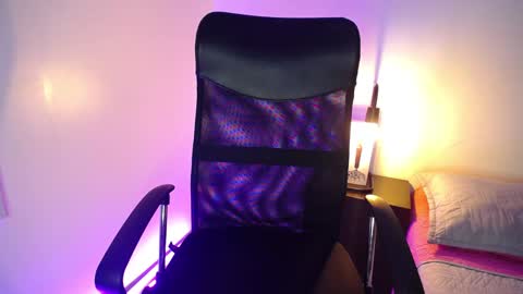 Sasha Brattz online show from January 30, 2025, 9:15 am