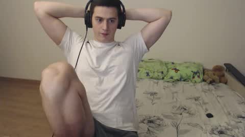 sasha_calvin online show from September 29, 2025, 6:57 pm