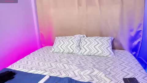 Snapshot of sasha_fox0 chatting on August 1, 2026, 5:50 am emy online show from August 1, 2026, 5:50 am