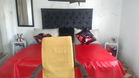 sasha maturee online show from January 19, 2025, 7:26 pm