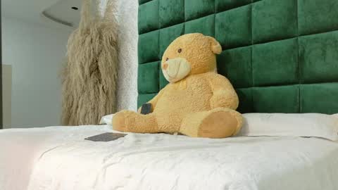 sasha_sinne online show from April 2, 2026, 11:08 am