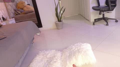 sasha_sinne online show from June 3, 2026, 11:57 am