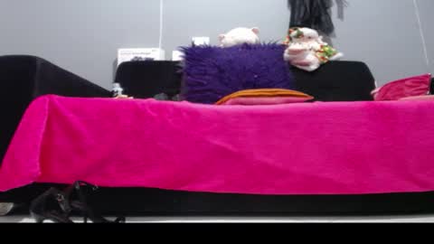 sasha start online show from December 17, 2025, 2:06 am