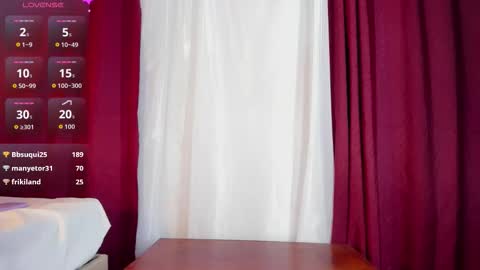 Sashaa online show from November 13, 2025, 5:56 pm