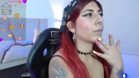 Snapshot of sashaa_tay chatting on February 12, 2026, 7:42 pm sashaa_tay online show from February 12, 2026, 7:42 pm