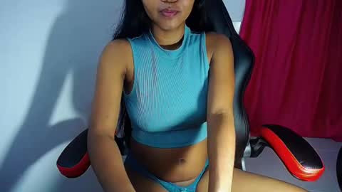 sashabreck1 online show from December 4, 2024, 3:04 am