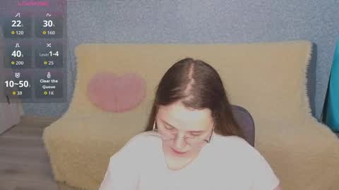 Sasha online show from May 19, 2026, 2:45 pm