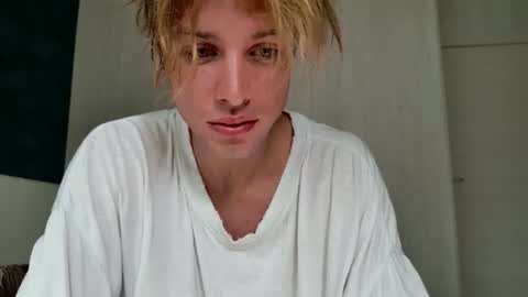 Sasha --  online show from July 3, 2026, 1:45 am