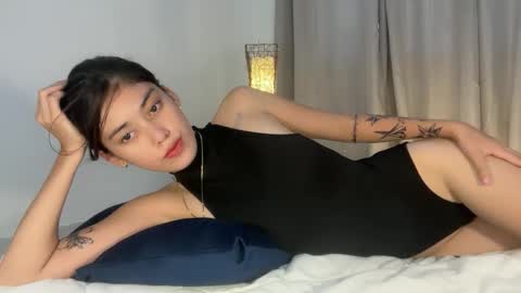 Snapshot of sashi_kaye chatting on March 8, 2026, 4:27 am sashi_kaye online show from March 8, 2026, 4:27 am