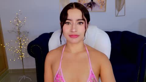 Snapshot of saskia_litt chatting on February 2, 2026, 4:22 am saskia litt online show from February 2, 2026, 4:22 am