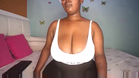 Snapshot of sassy100936 chatting on February 11, 2026, 9:47 am Spicyd online show from February 11, 2026, 9:47 am