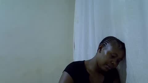 sassy_bella online show from February 14, 2026, 9:22 pm