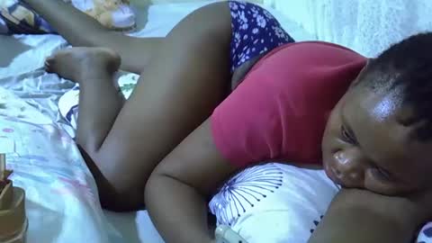 sassy_bella online show from April 18, 2026, 7:58 pm