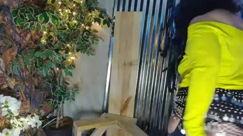 Snapshot of sassylatin45 chatting on March 1, 2025, 1:22 am sassylatin45 online show from March 1, 2025, 1:22 am