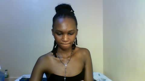 Snapshot of sasy_tina chatting on February 10, 2026, 12:59 am Tina online show from February 10, 2026, 12:59 am