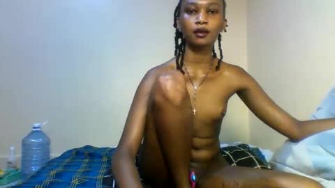 Snapshot of sasy_tina chatting on February 13, 2026, 12:45 pm Tina online show from February 13, 2026, 12:45 pm