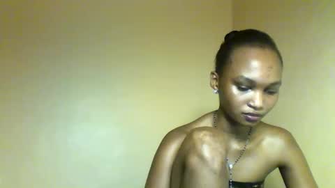 Snapshot of sasy_tina chatting on February 17, 2026, 1:07 pm Tina online show from February 17, 2026, 1:07 pm