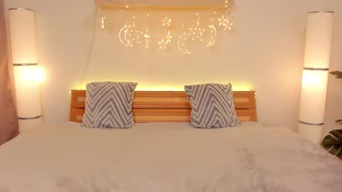 Sati online show from February 22, 2025, 10:09 pm